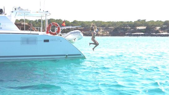 Jumping from the catamaran