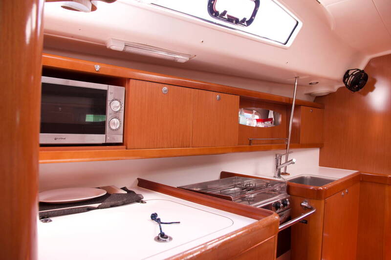 The kitchen of the sailboat