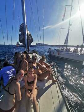 Hen do party by sailboat